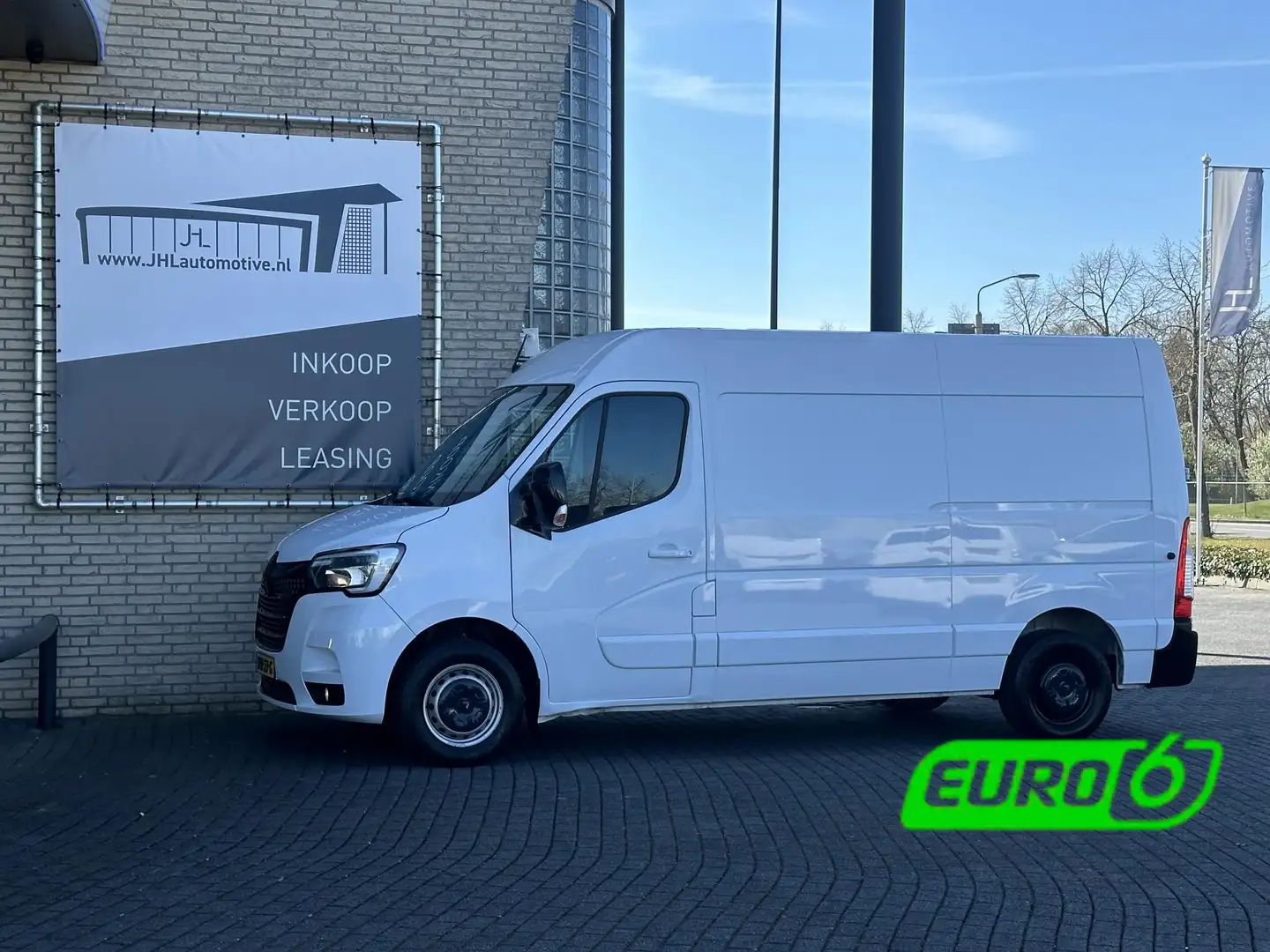 Renault Master T35 2.3 dCi 150 L2H2*NAVI*A/C*HAAK*CAM*TEL*3PERS* Wit - 1