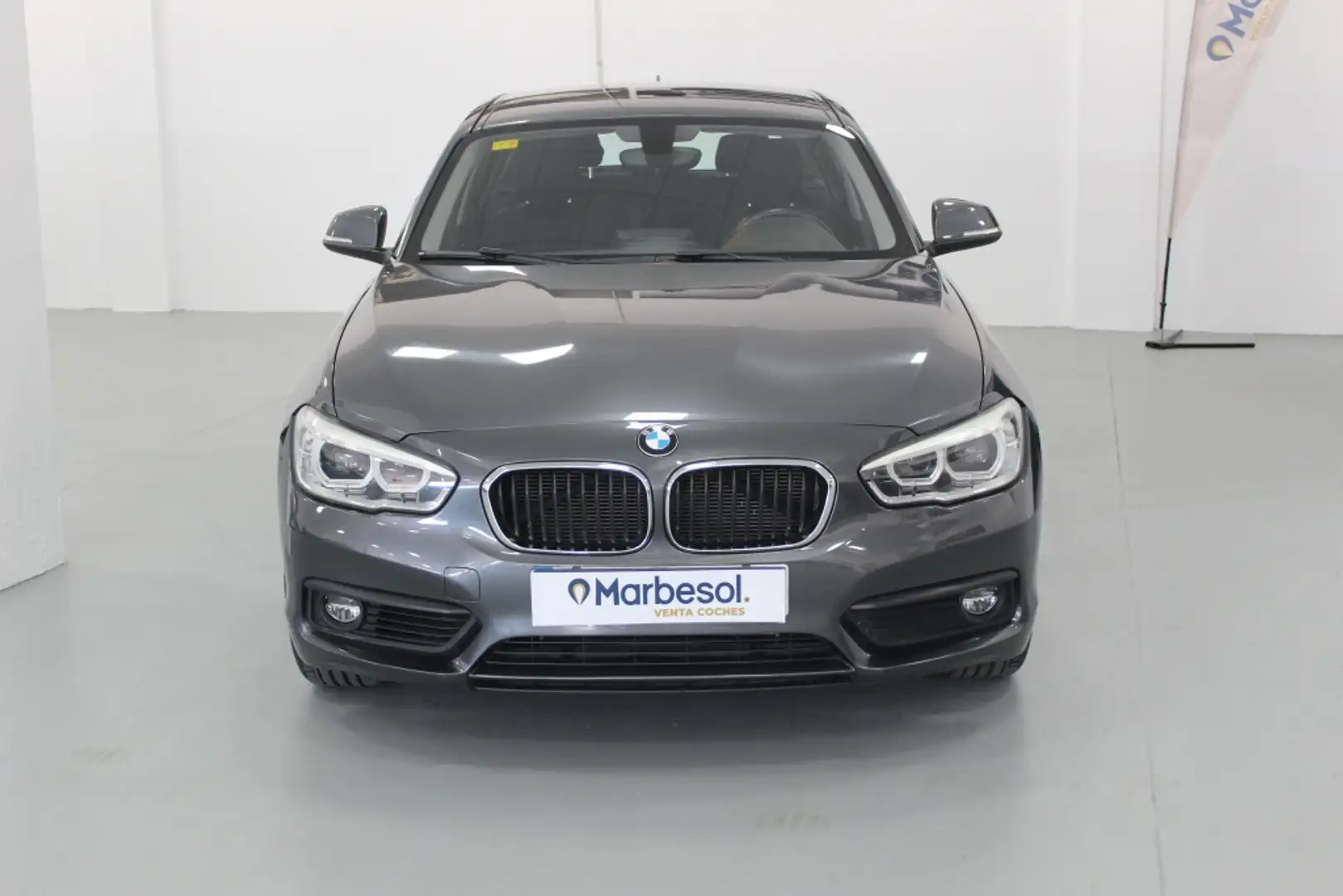 BMW 116 116i (4.75) Grijs - 2