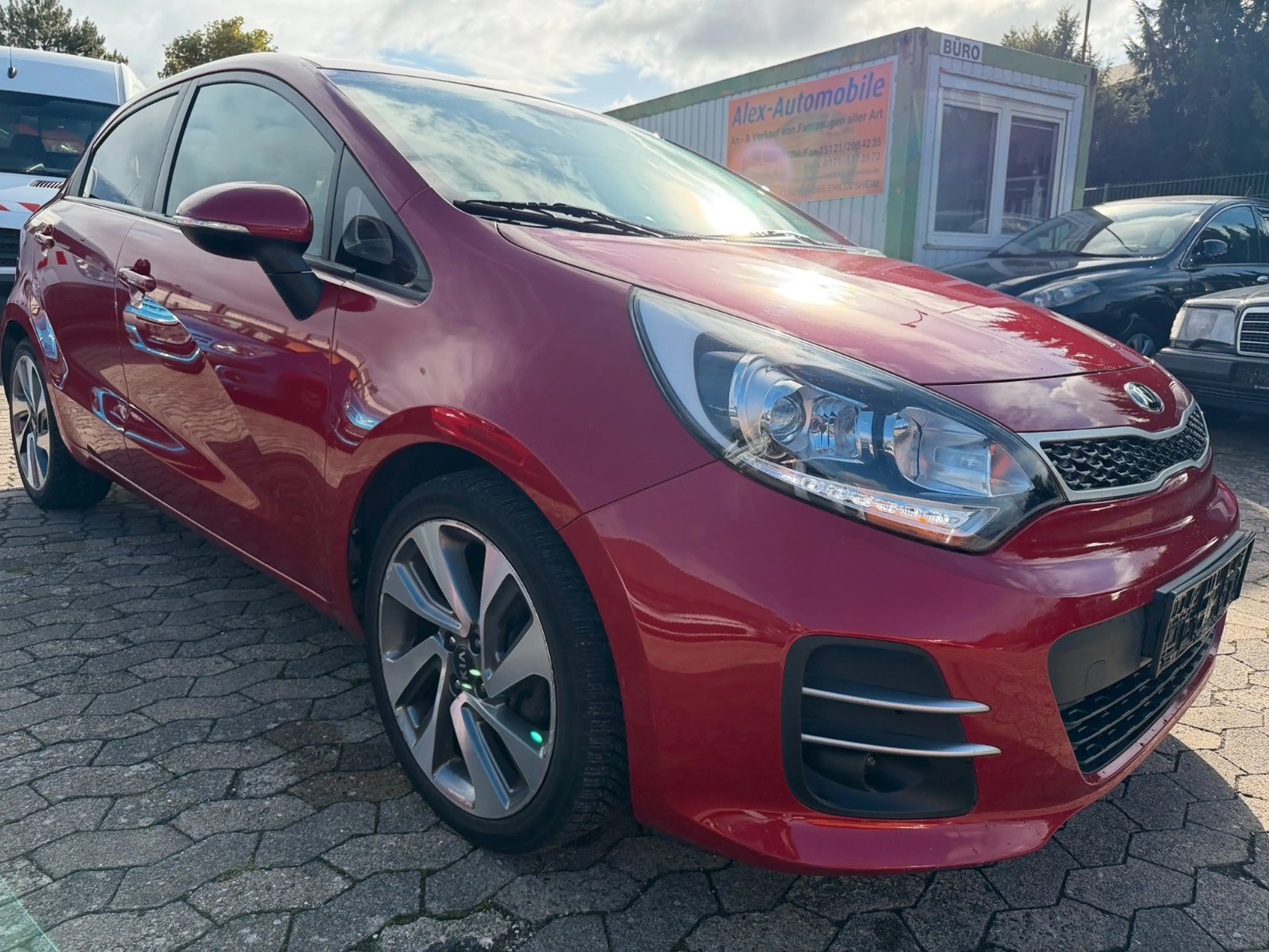 Kia Rio 1.4 CRDi Klimaautomat,Leder,6-Gang,Tüv:07/28 — photo 4