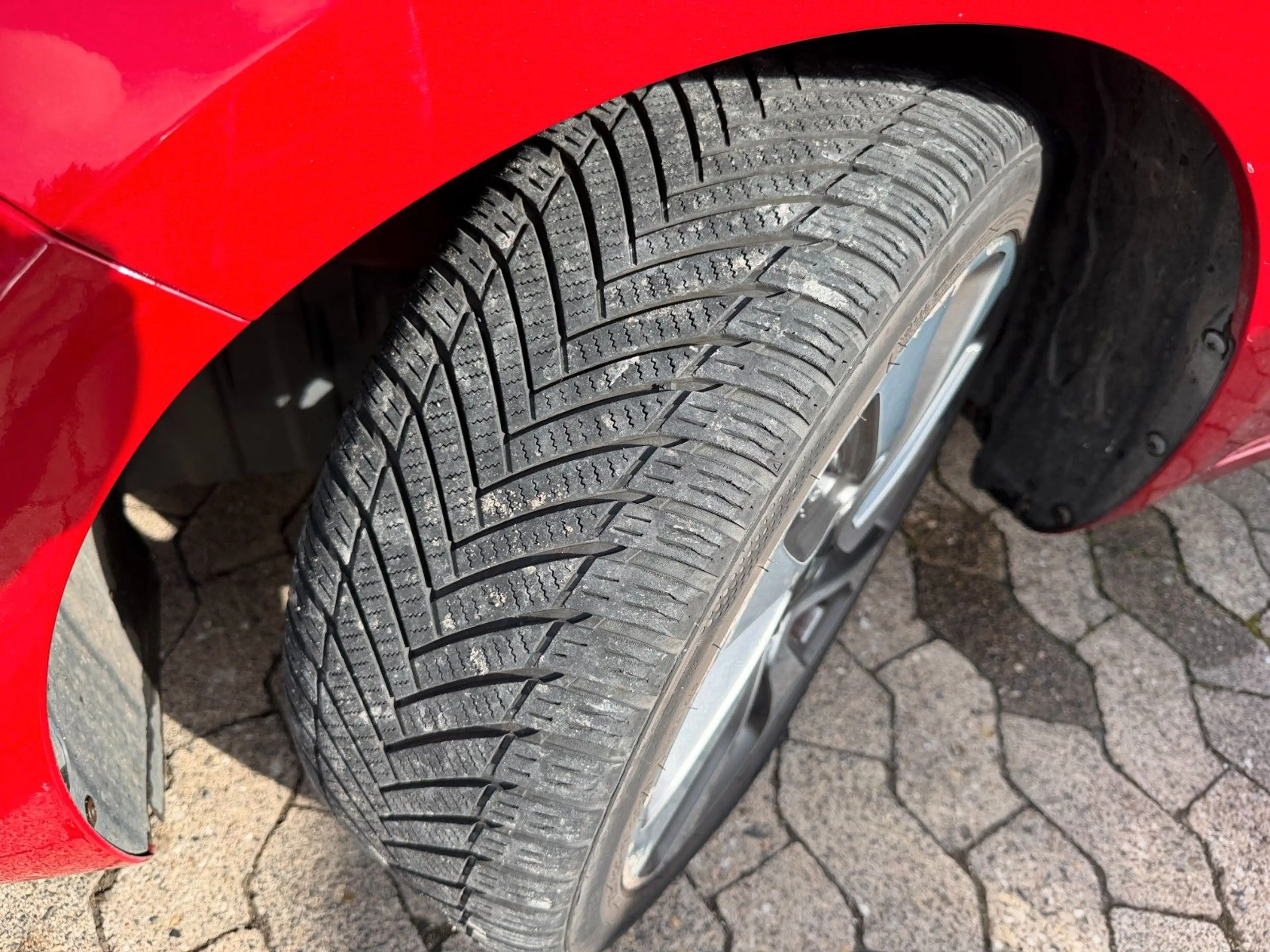 Kia Rio 1.4 CRDi Klimaautomat,Leder,6-Gang,Tüv:07/28 — photo 15