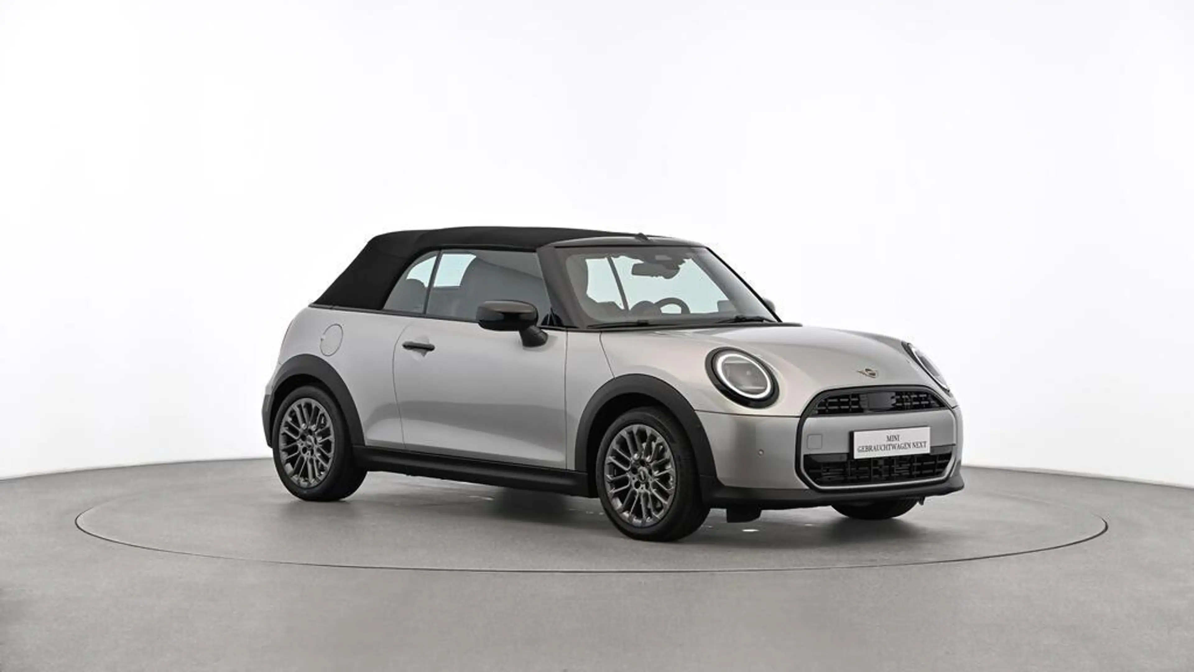 MINI Cooper C Cabrio Classic Trim — photo 14