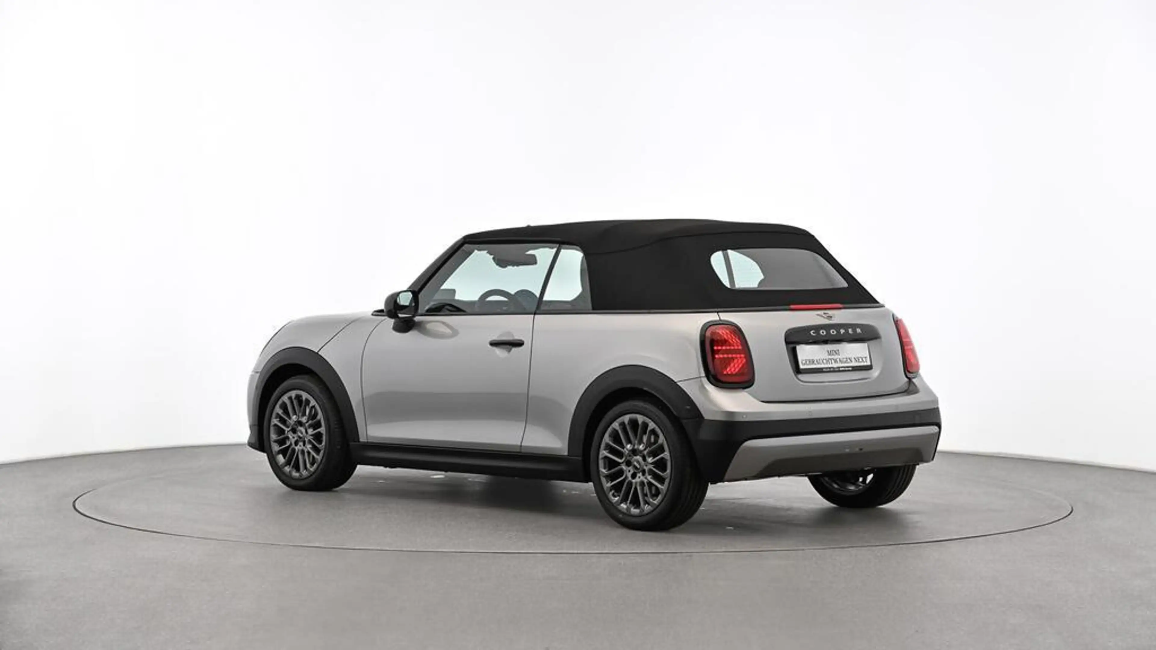 MINI Cooper C Cabrio Classic Trim — photo 6