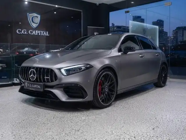 Mercedes-Benz AMG GT AMG A45S SOLO A NOLEGGIO IN ABBONAMENTO