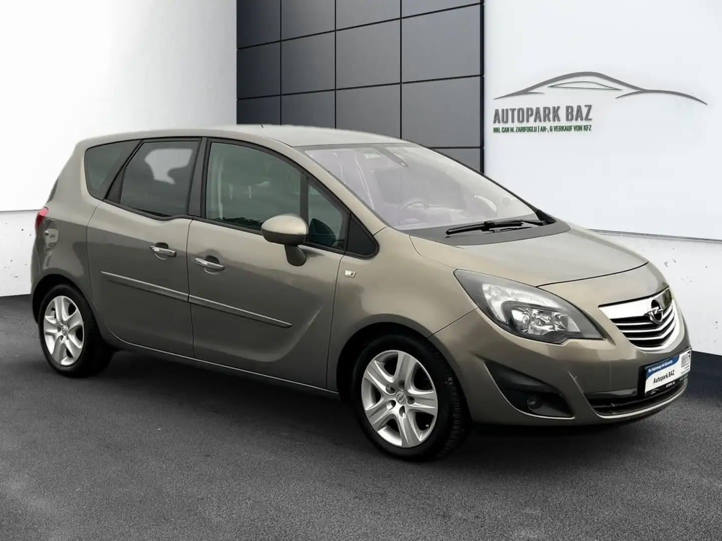 Opel Meriva B Innovation AUTOMATIK *KLIM*SH*ALU*NAV* Gris - 2