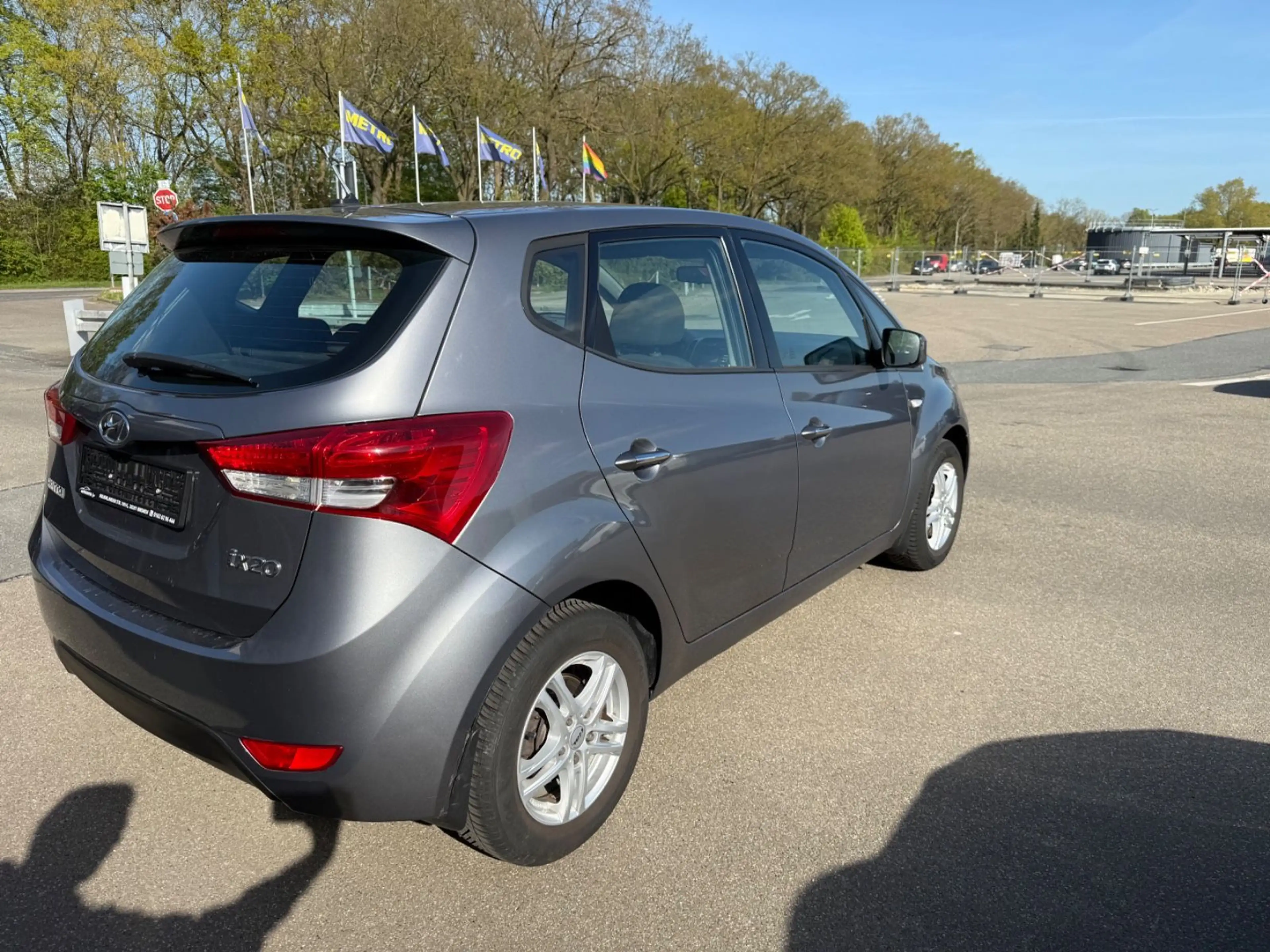 Hyundai iX20 1.6 Style Automatik Tüv NEU — photo 7