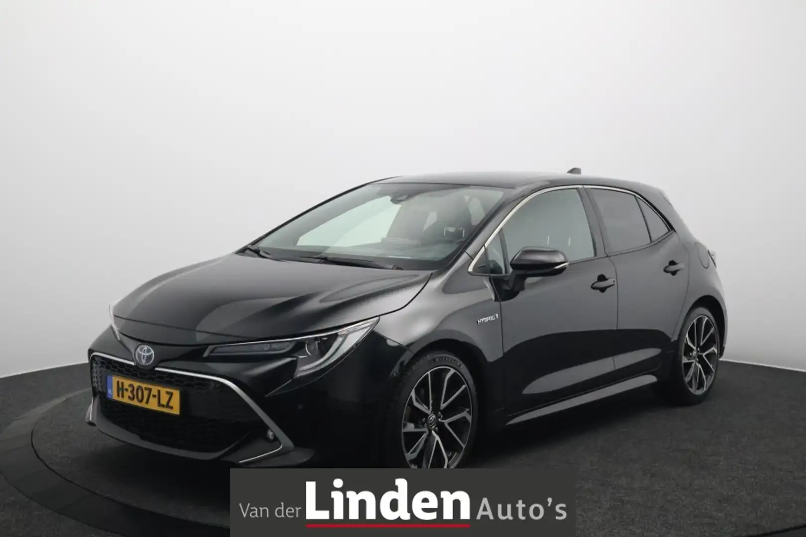 Toyota Corolla 1.8 Hybrid Executive | Head-Up Display | Camera | Black - 1