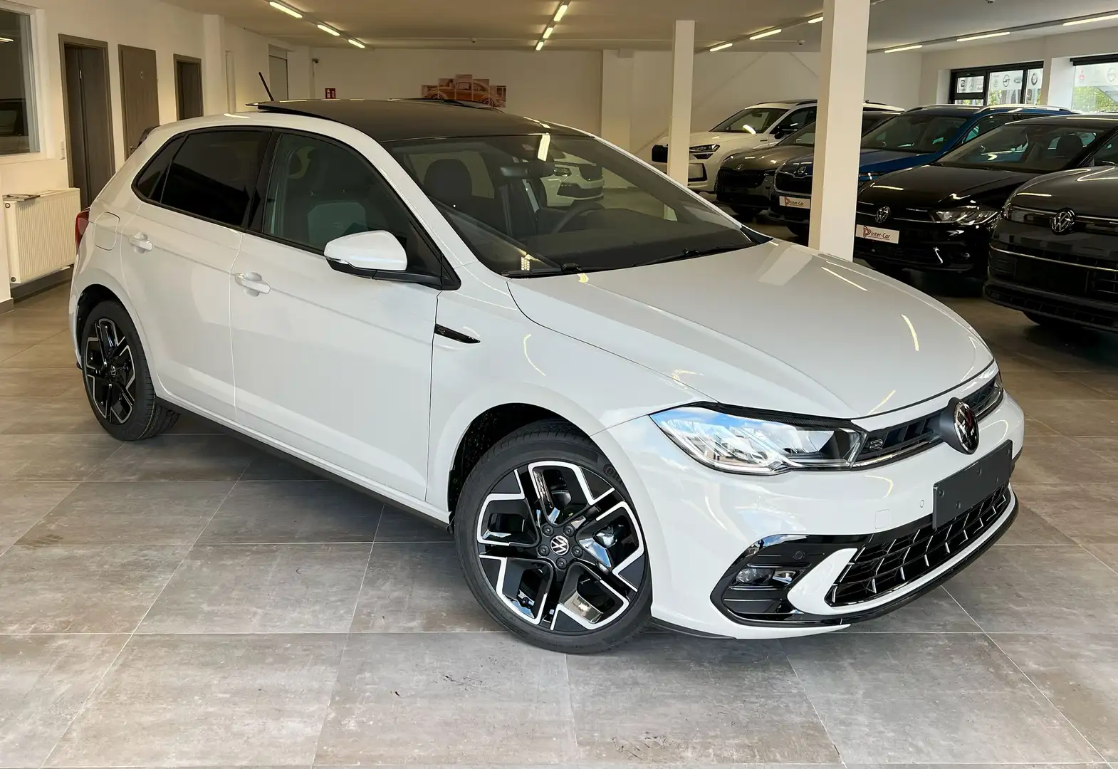 Volkswagen Polo 1.0 TSI DSG R-Line Pano/ACC/LED/17"ALU/Kamera/R2D Grau - 1