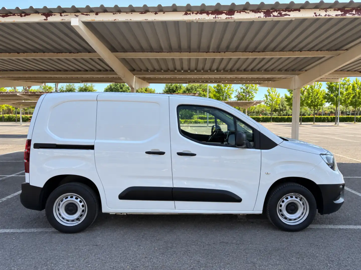 Opel Combo N1 Cargo 1.5TD S&S L 1000 100 Blanco - 2