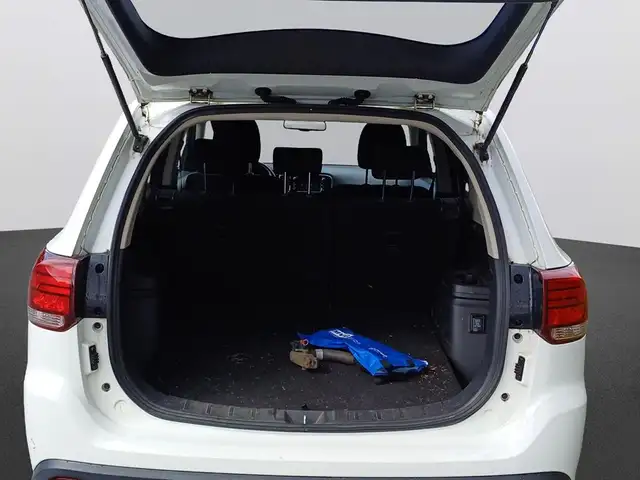 Mitsubishi Outlander view 7