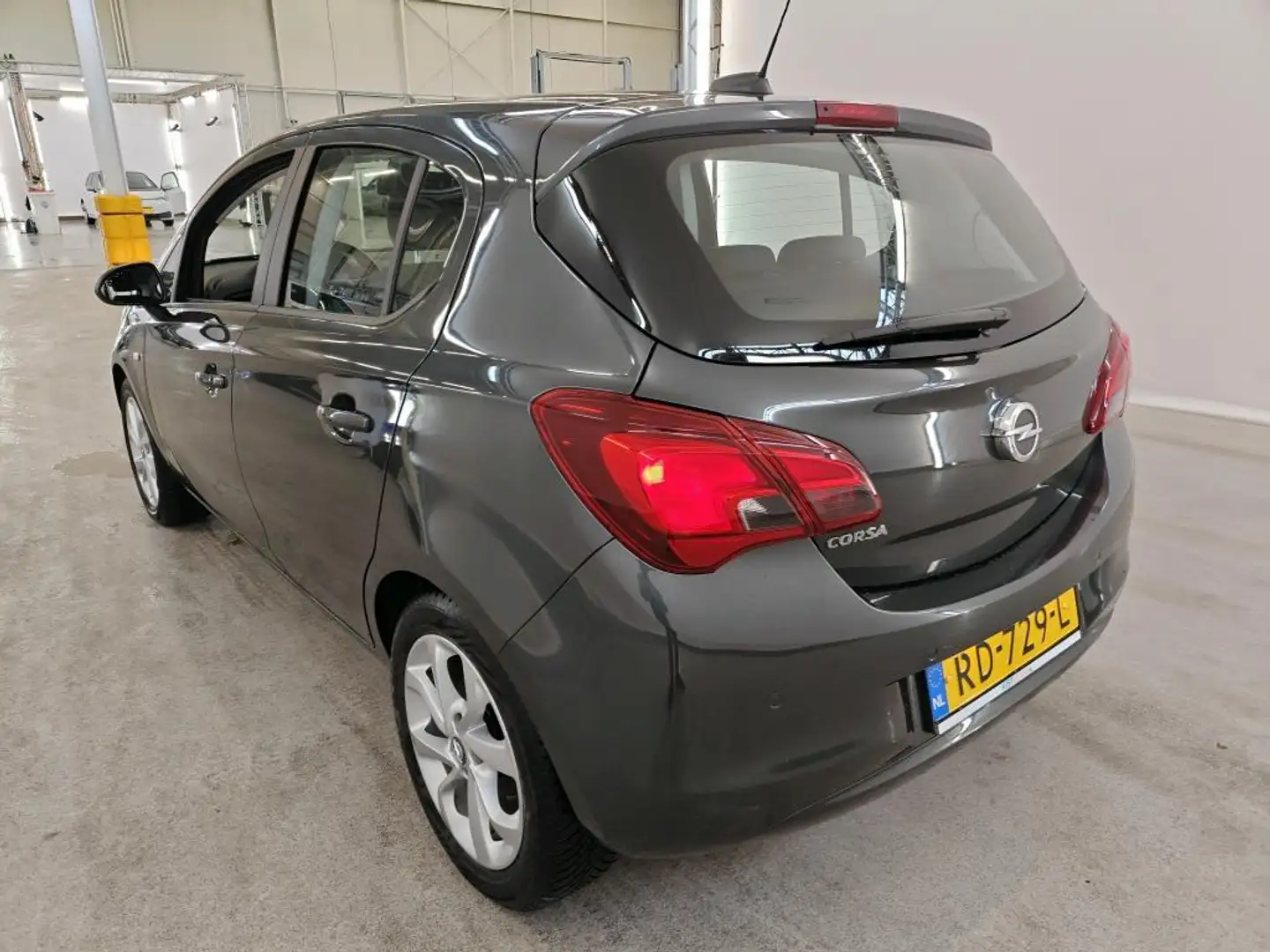 Opel Corsa 1.4 Online Edition 1e Eigenaar | Dealer Onderh | N Grijs - 2