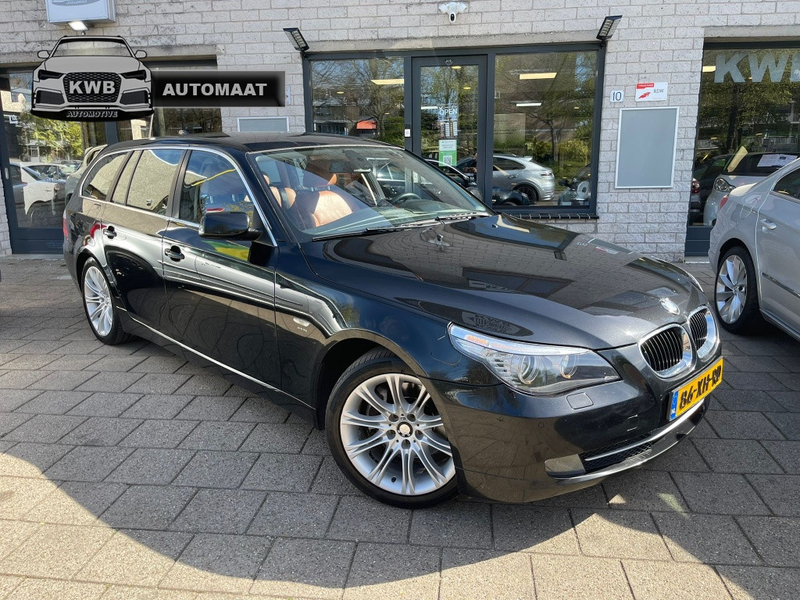 BMW 523 5-serie Touring 523i Executive LCI Xenon Bruin lee