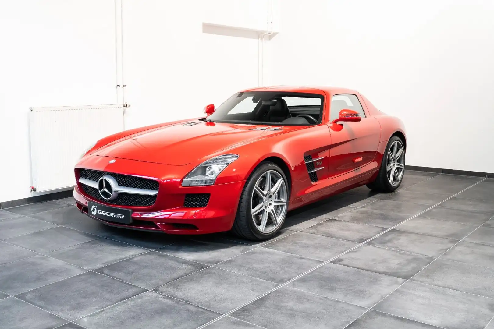 Mercedes-Benz SLS Coupe Deutsch Top Zustand Service neu Rood - 2