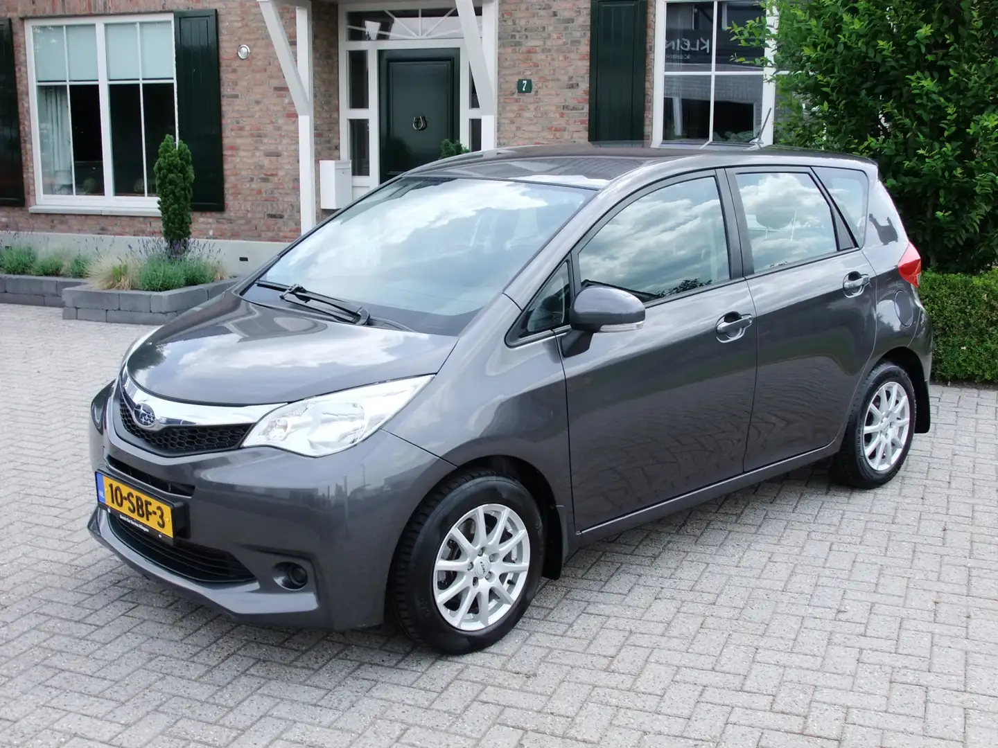 Subaru Trezia 1.3 Comfort , Achteruitrijcamera , Trekhaak , Airc Grigio - 1