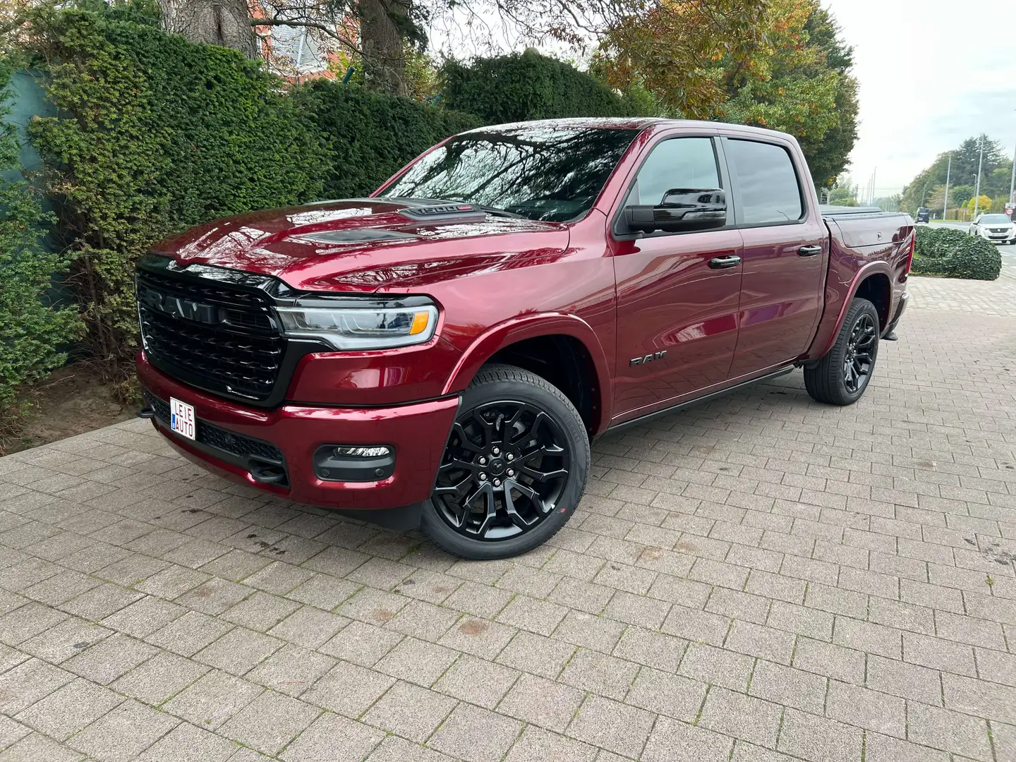 Dodge RAM Model 2025 Limited Night € 76.900,-excl btw Rouge - 2