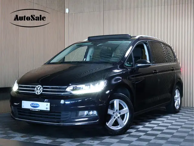 2017 Volkswagen Touran in Black for sale