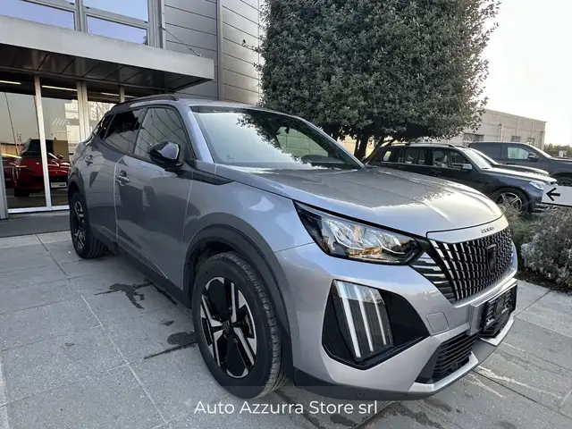 Peugeot 2008 view 3