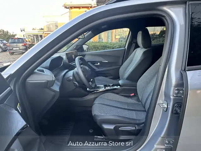 Peugeot 2008 view 14