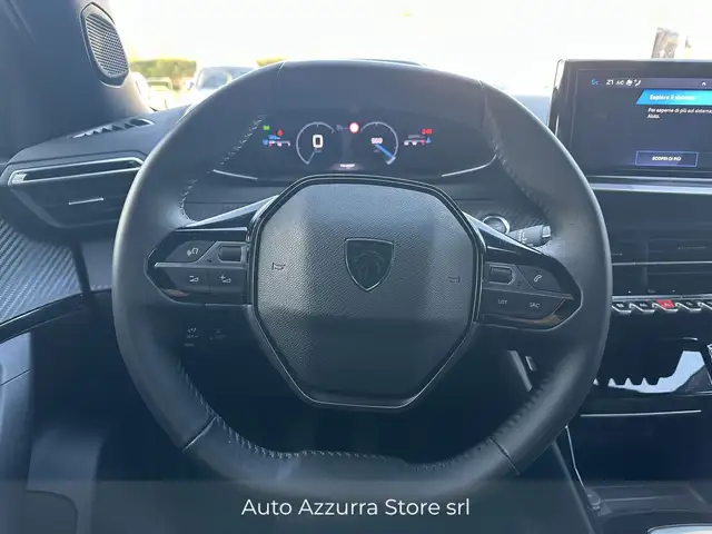Peugeot 2008 view 10