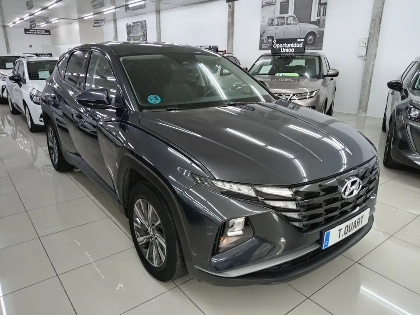 Hyundai TUCSON 1.6 TGDI Klass 4x2 Gris - 2