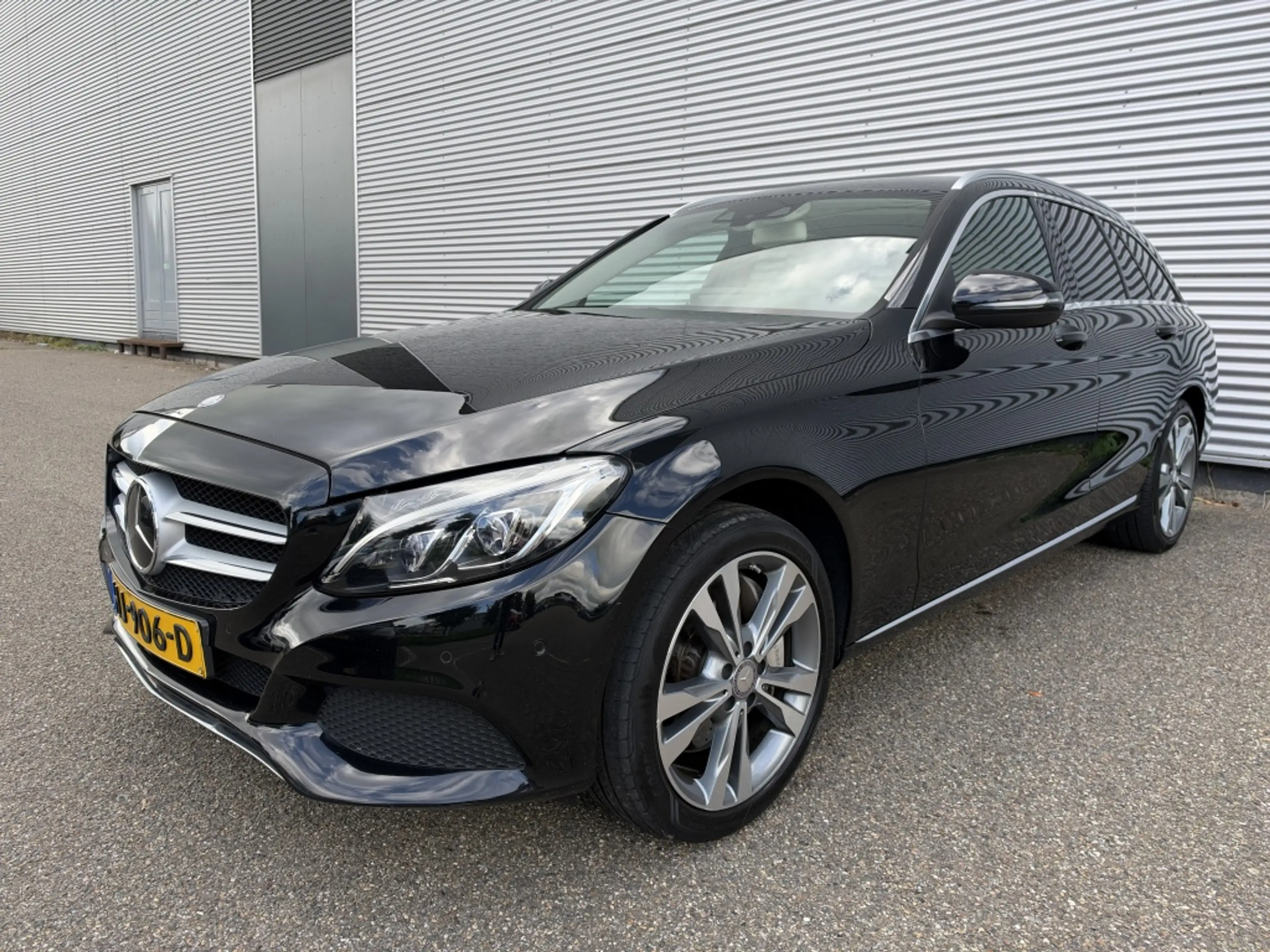 Mercedes-Benz C 350 Estate e NAP Burmester Leer Keyless ACC Carplay St — photo 7