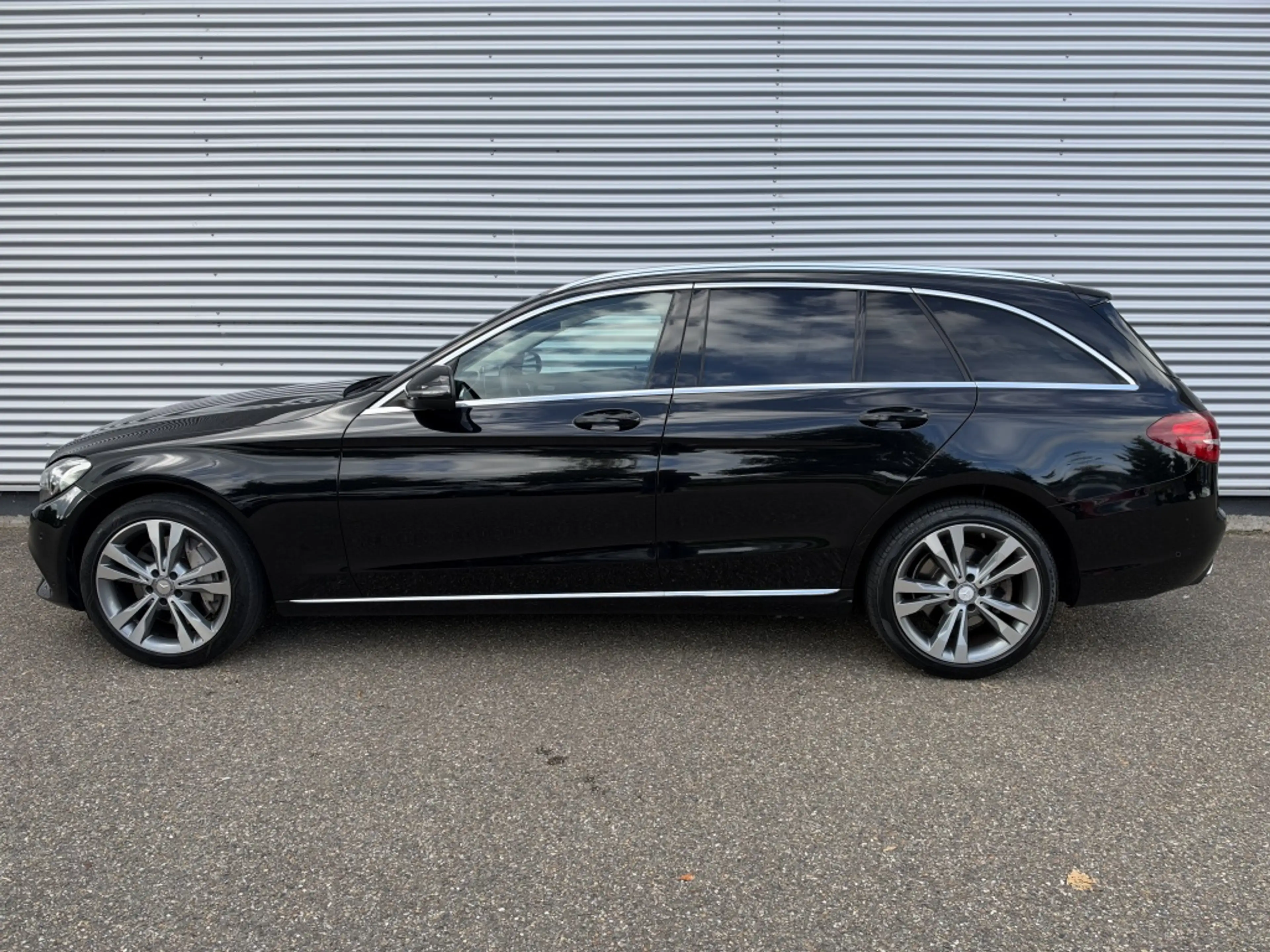 Mercedes-Benz C 350 Estate e NAP Burmester Leer Keyless ACC Carplay St — photo 5