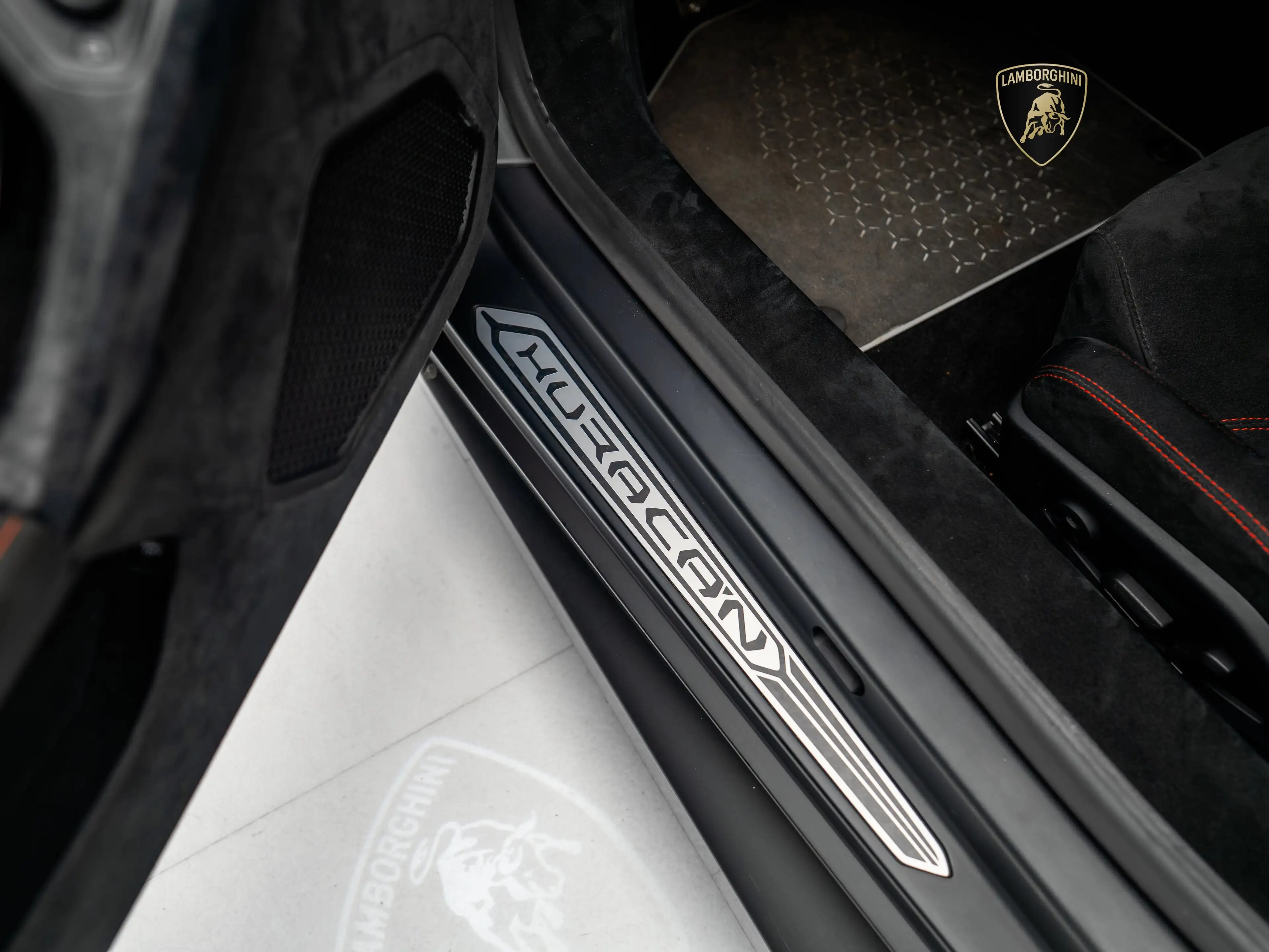 Lamborghini Huracán Performante MY18 - Lamborghini Hamburg — photo 11