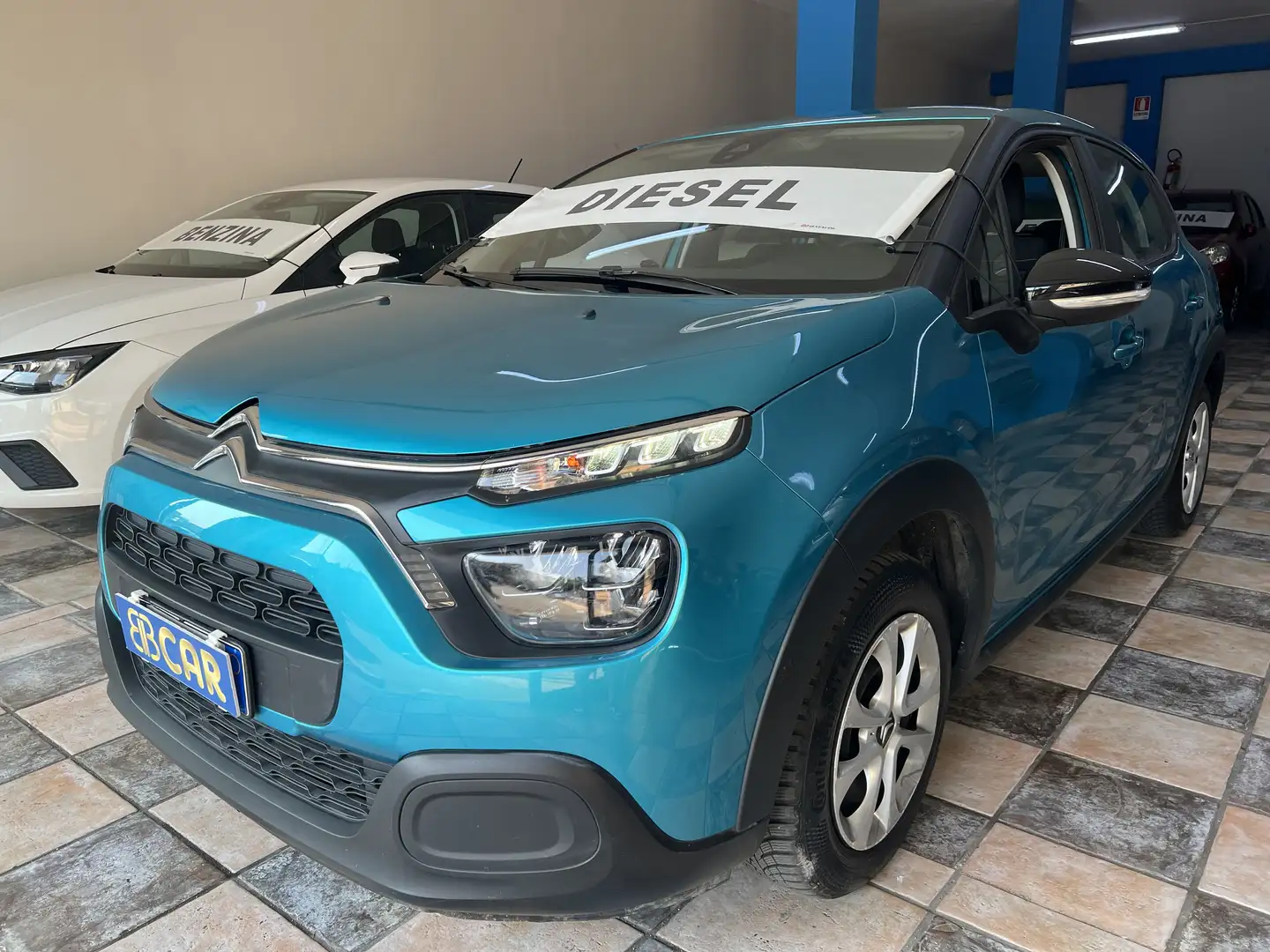 Citroen C3 1.5 bluehdi Shine s&s 100cv 6m - 2