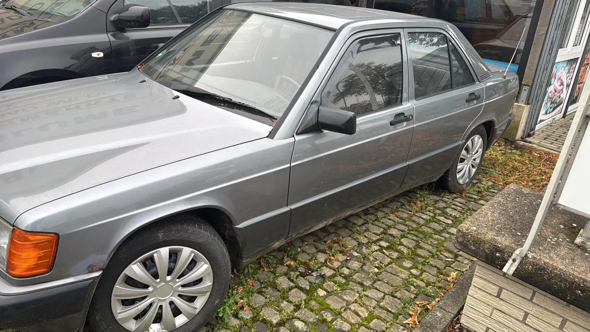 Mercedes-Benz 190 190 E 1.8 - 1