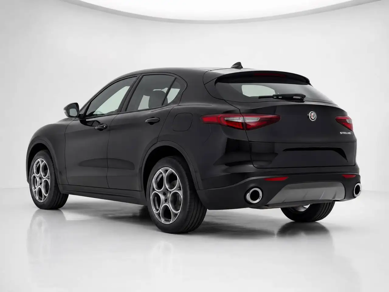 Alfa Romeo Stelvio 2025
