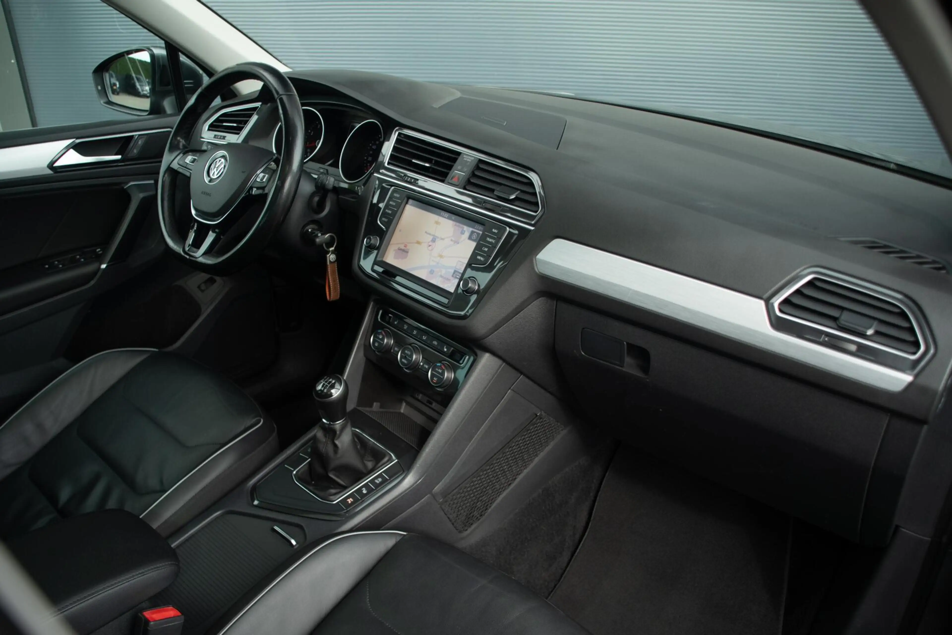 Volkswagen Tiguan 1.4 TSI ACT |Pano|DAB|Camera | Trekhaak — photo 14