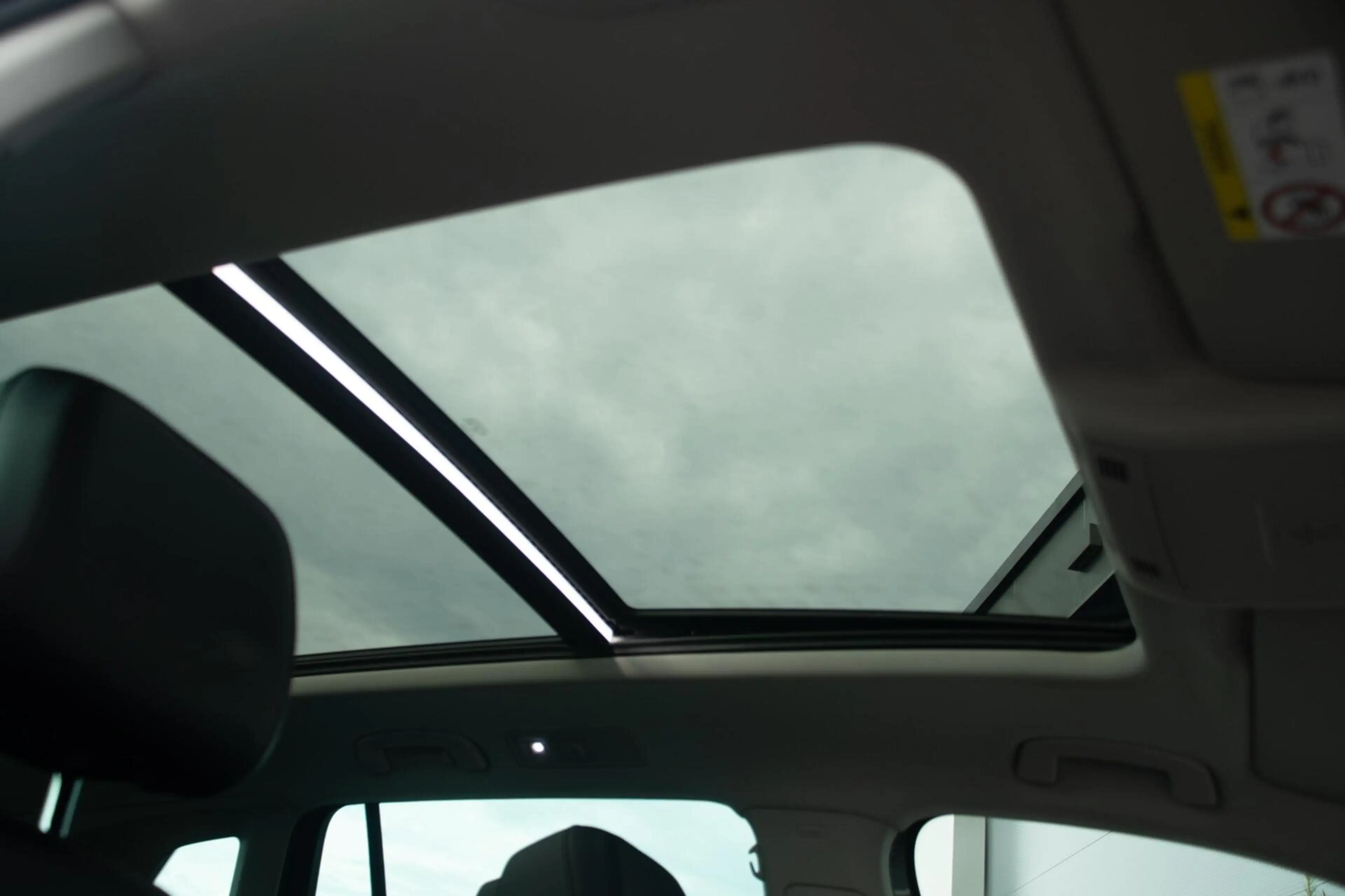 Volkswagen Tiguan 1.4 TSI ACT |Pano|DAB|Camera | Trekhaak — photo 8