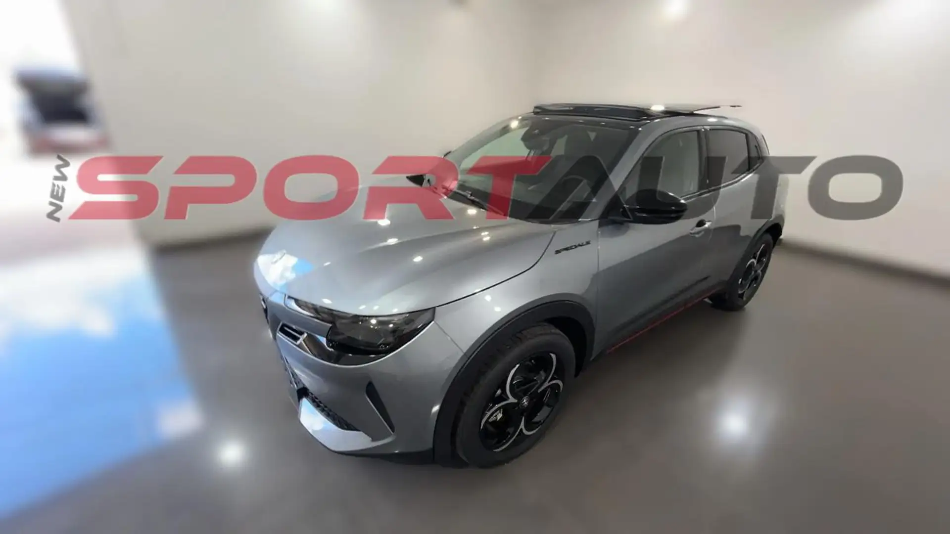Alfa Romeo Junior 1.2 145 CV Hybrid eDCT6 Speciale *PROMO* Grau - 1