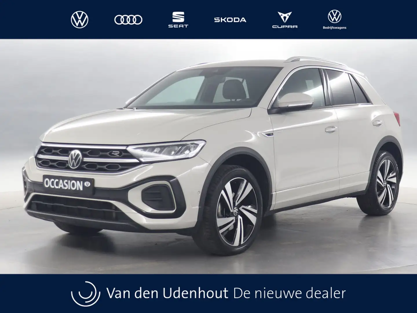 Volkswagen T-Roc 1.5 TSI 150pk R-Line DSG / Navigatie / Camera / Ap Beige - 1