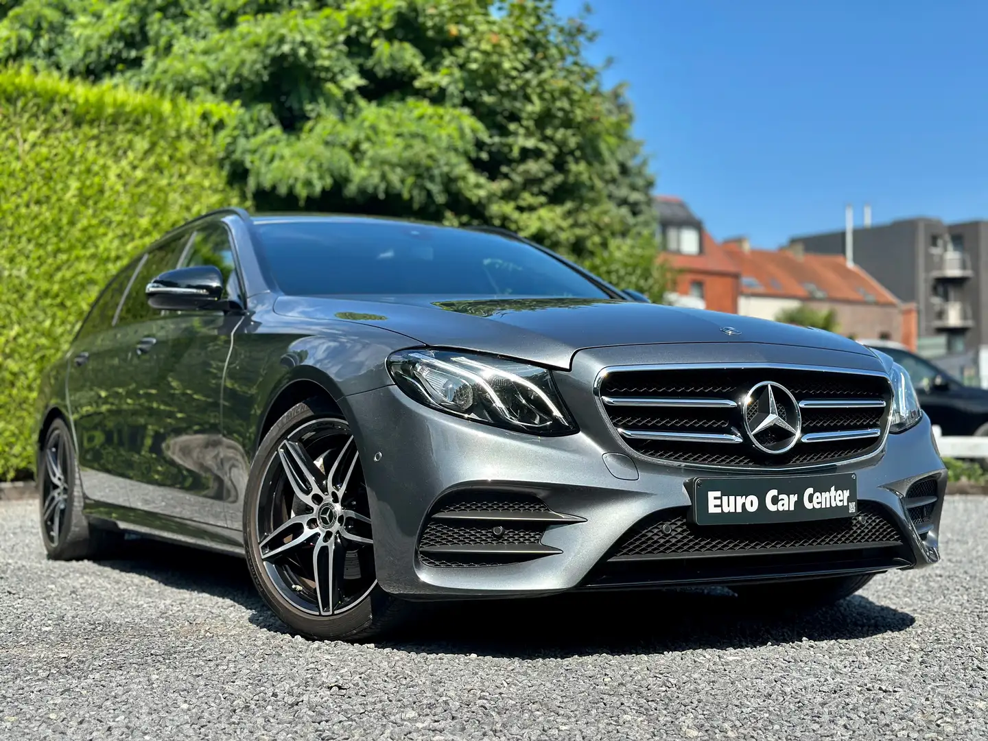 Mercedes-Benz E 200 Break 2.0i AMG Line Gris - 1