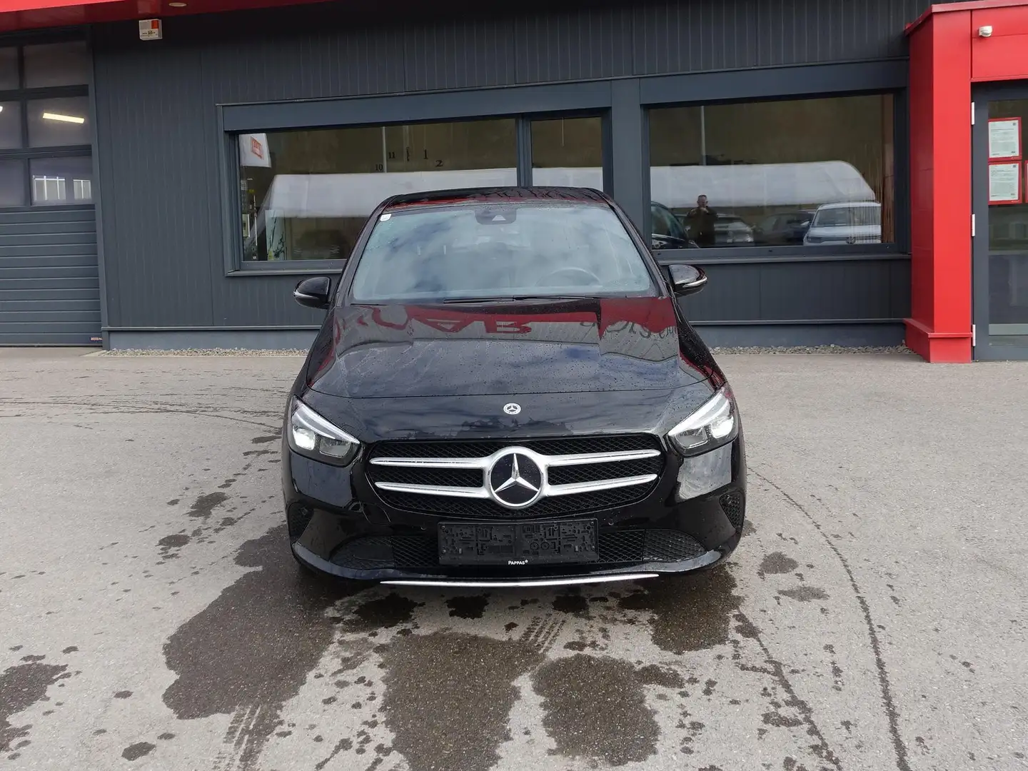 Mercedes-Benz B 220 B 220 d 4Matic *LED*NAVI*RFK* Schwarz - 2