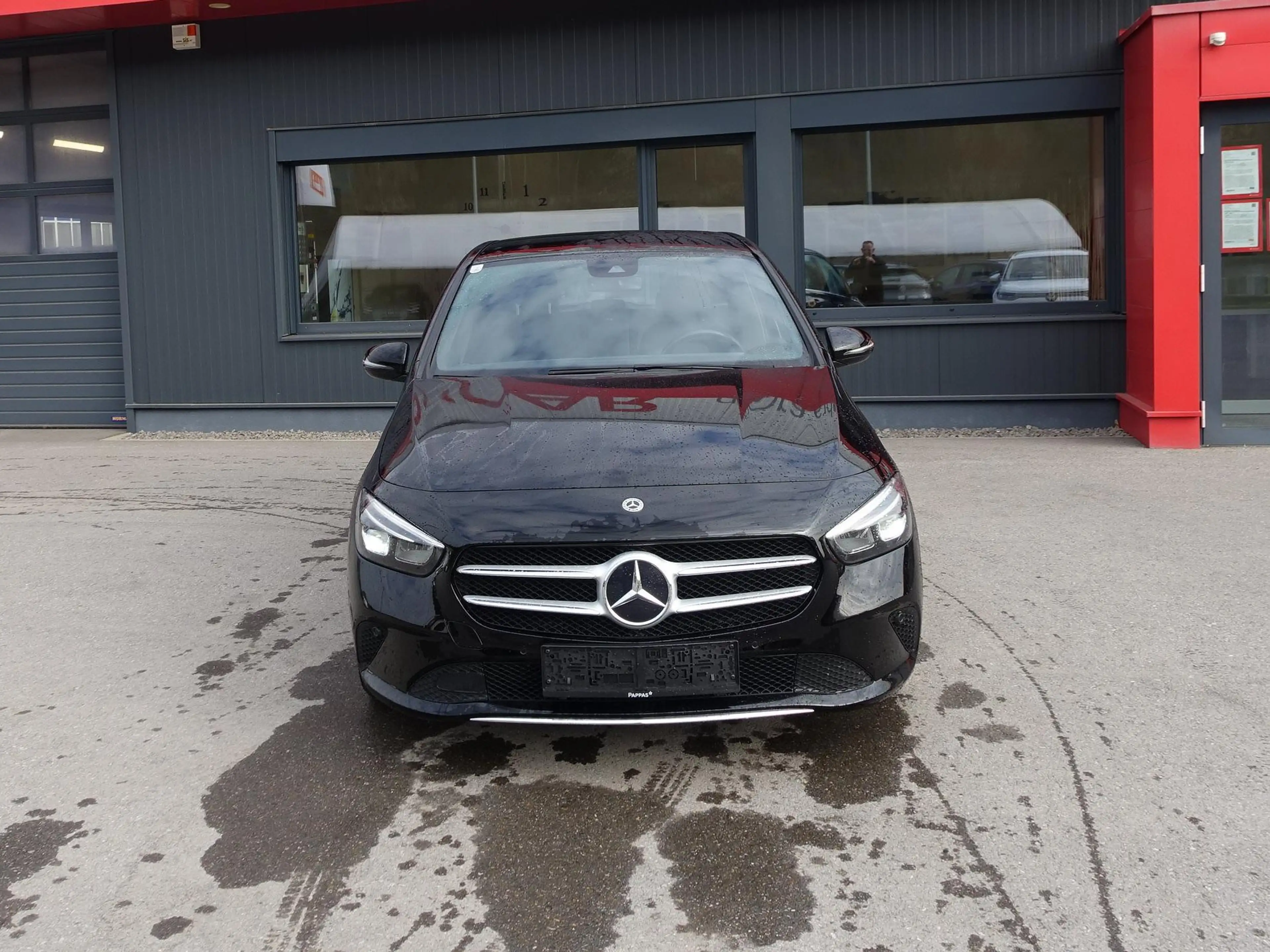 Mercedes-Benz B 220 B 220 d 4Matic *LED*NAVI*RFK* — photo 2