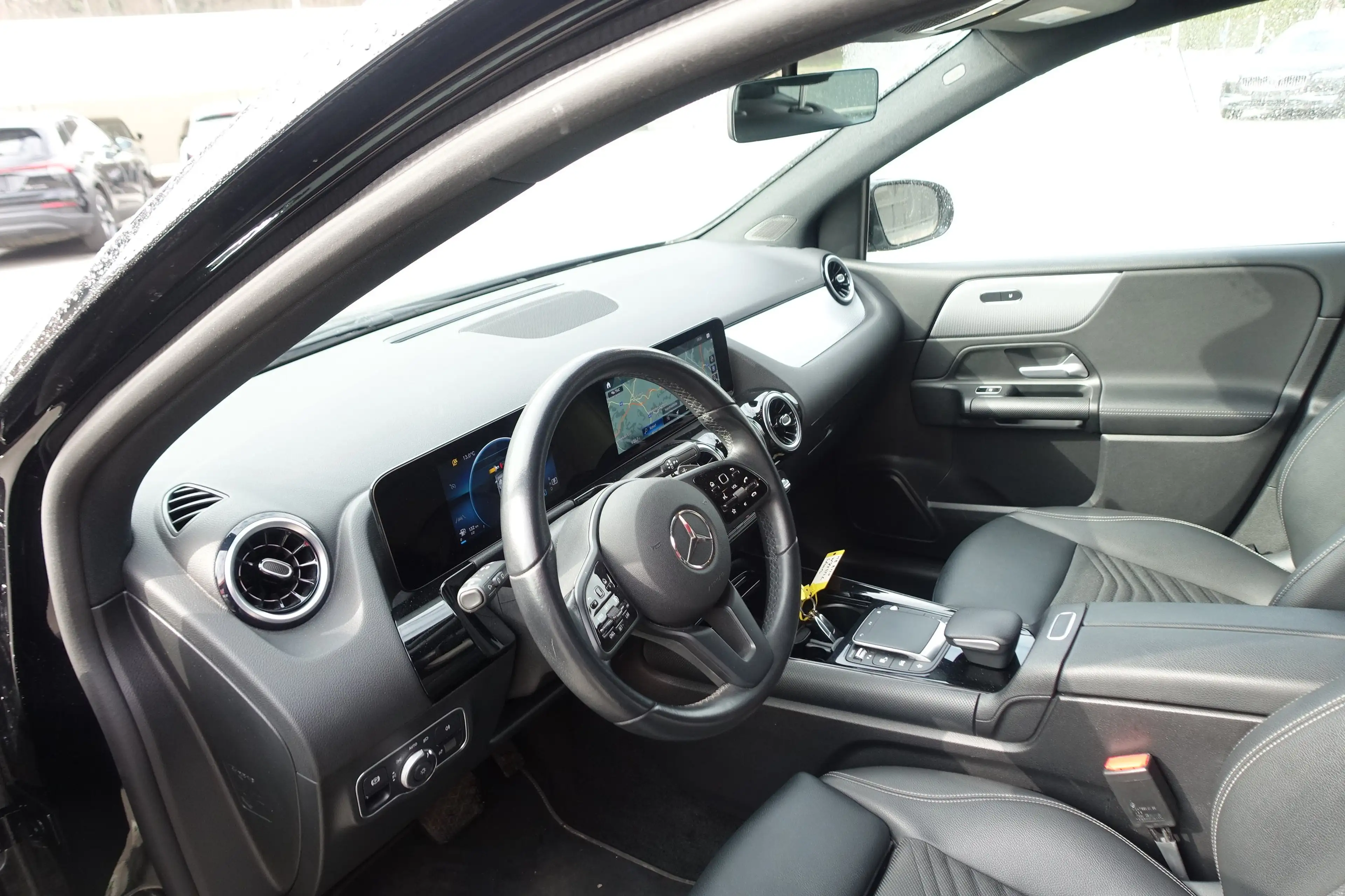 Mercedes-Benz B 220 B 220 d 4Matic *LED*NAVI*RFK* — photo 8