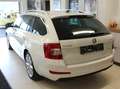 Skoda Octavia Elegance 4x4 Weiß - thumbnail 3