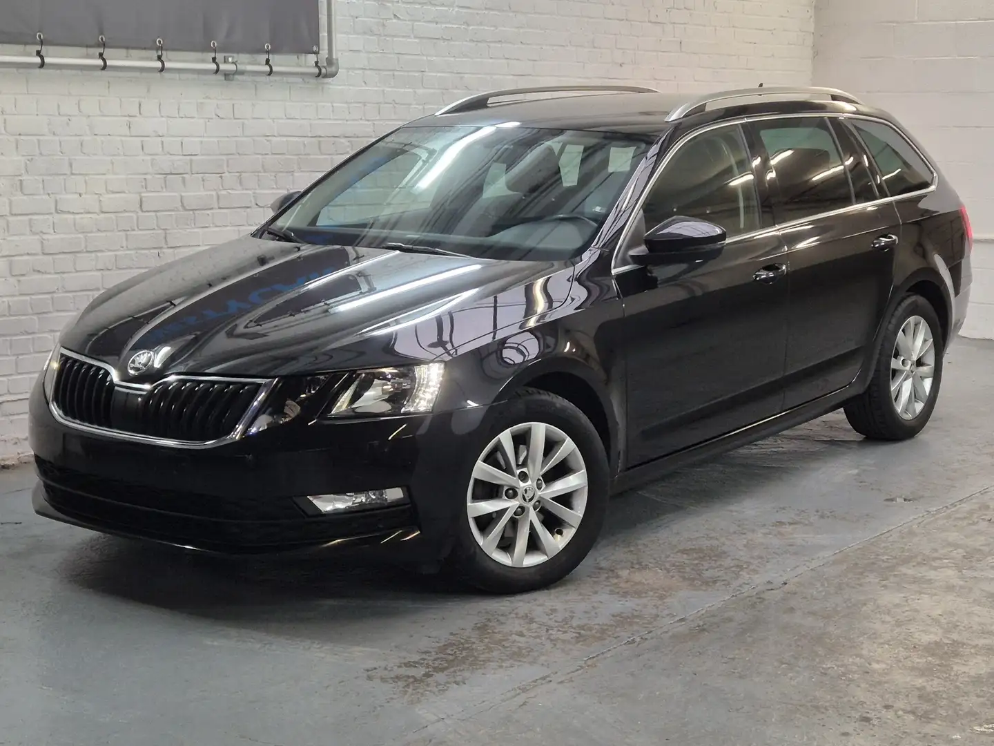 Skoda Octavia Octavia SW 1.0 TSI- 1 prop. - Superbe état !!! Noir - 2
