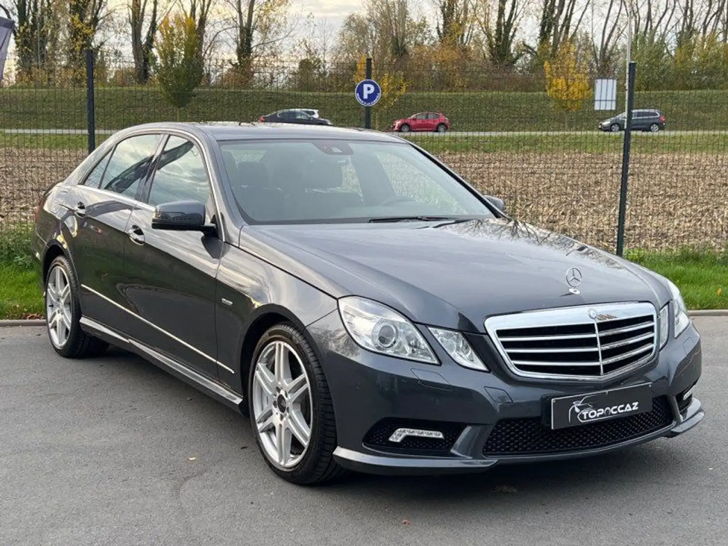Mercedes-Benz E 200 200 CDI BE AVANTGARDE EXECUTIVE 7GTRO%2B PACK AMG Grijs - 2