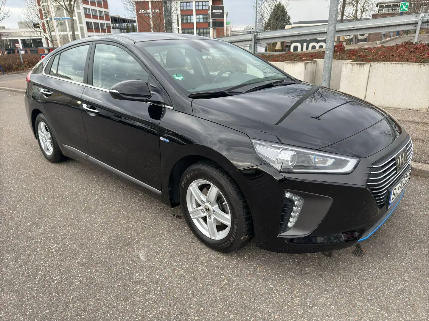 Hyundai IONIQ Schwarz - 2