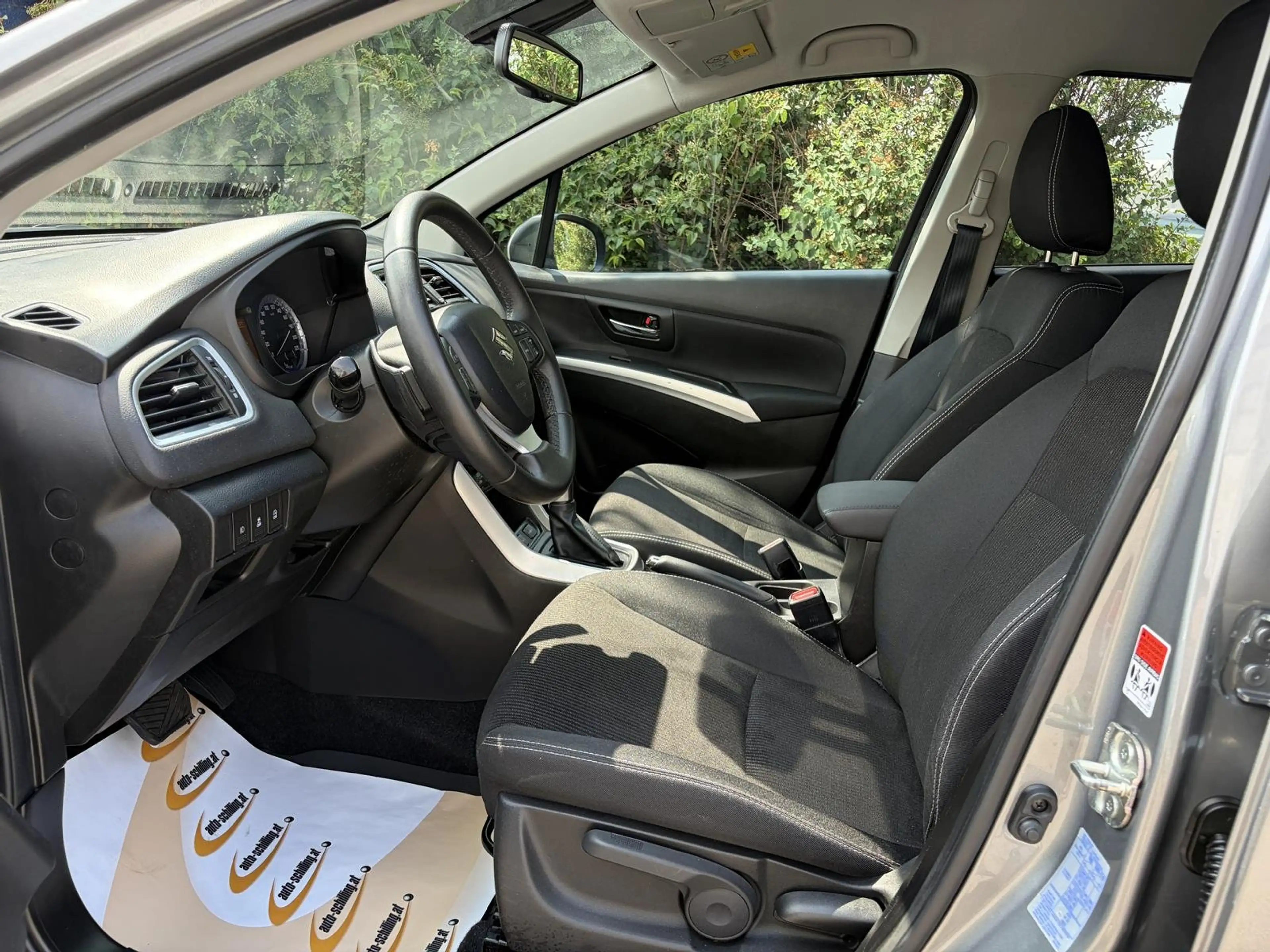 Suzuki SX4 S-Cross Shine 4WD AllGrip Aut. AllGrip AHK Kamera 1.Besitz — photo 9