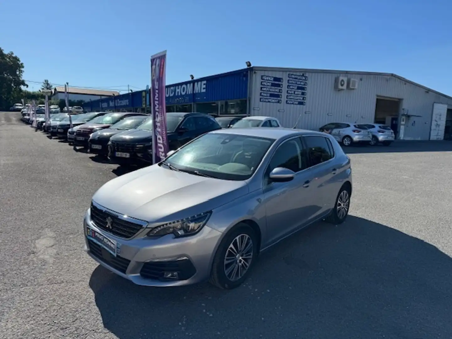 Peugeot 308 1.2 PURETECH 130CH S\u0026S ROADTRIP EAT8 Gris - 1