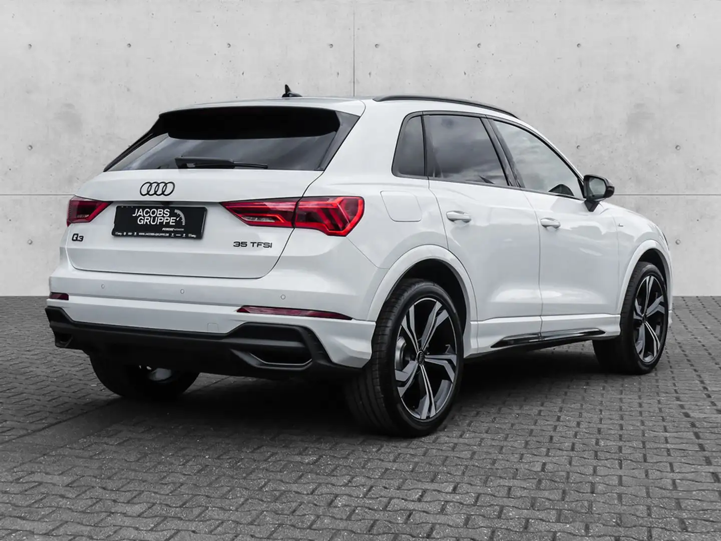 Audi Q3 35 TFSI 2 x S line Black/AHK/Navi/Sitzh./LED Weiß - 2