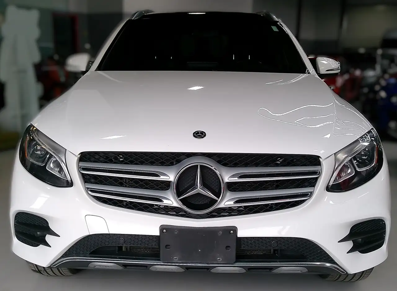 Mercedes-Benz GLC снимка Mercedes-Benz GLC