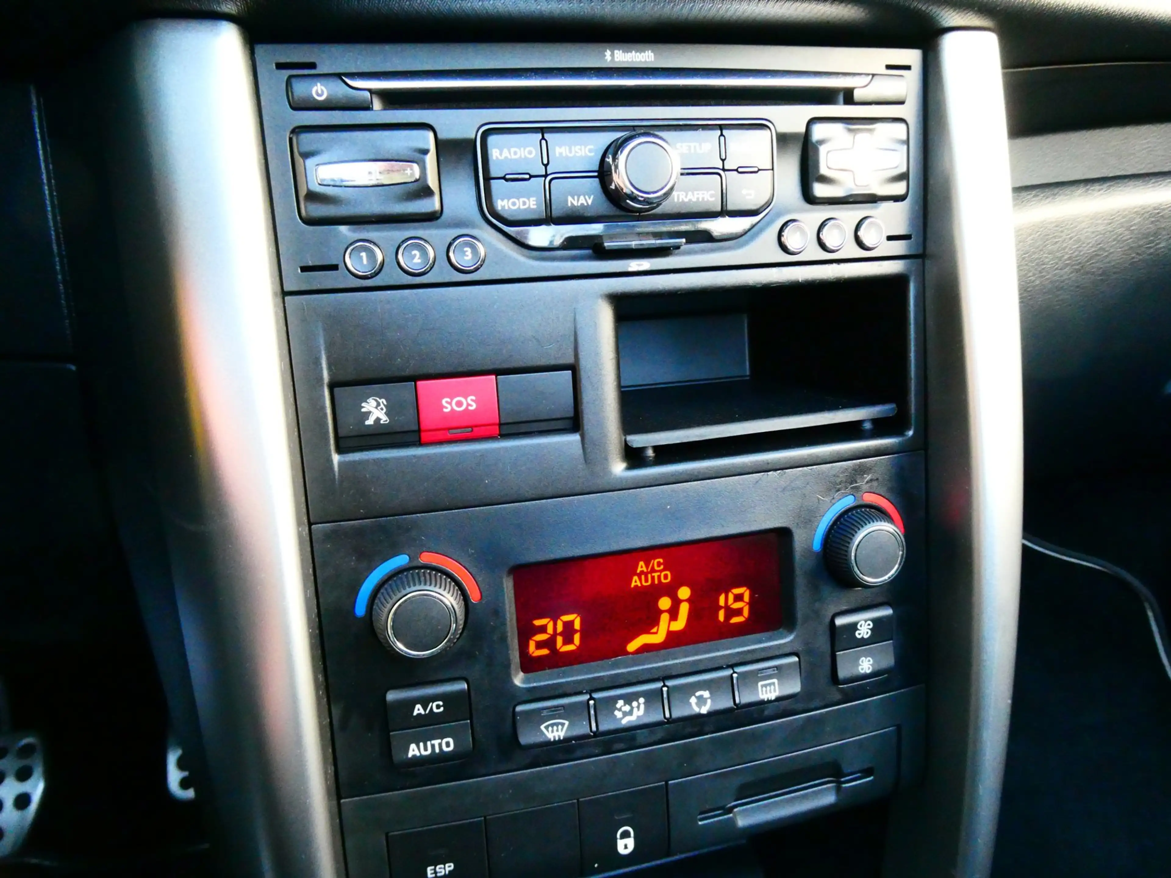Peugeot 207 CC 1.6 VTi 120pk Clima Cruise Navi 100.000km Histo — photo 3