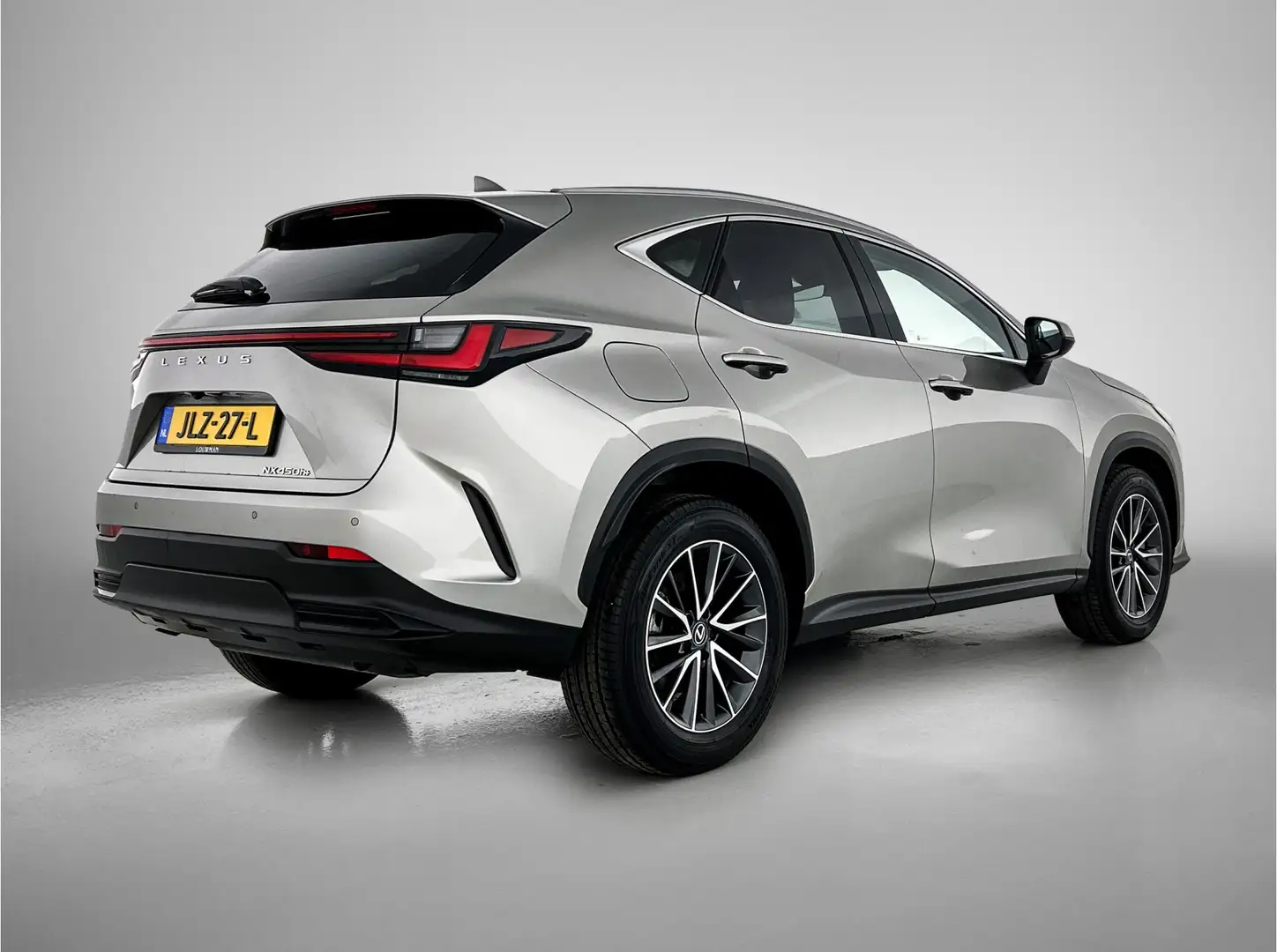 Lexus NX 450h+ AWD Luxury Line | Leer | Stoel- en stuurverwarming Grau - 2