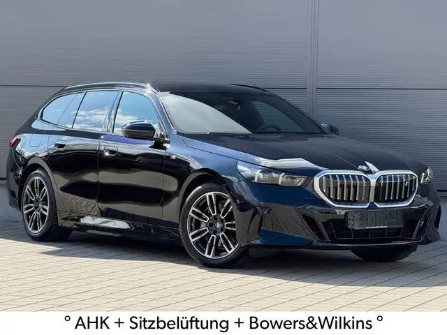 BMW i5 40e Tour. M Sport*B&W*360°*ACC*Sitzbelüftung*