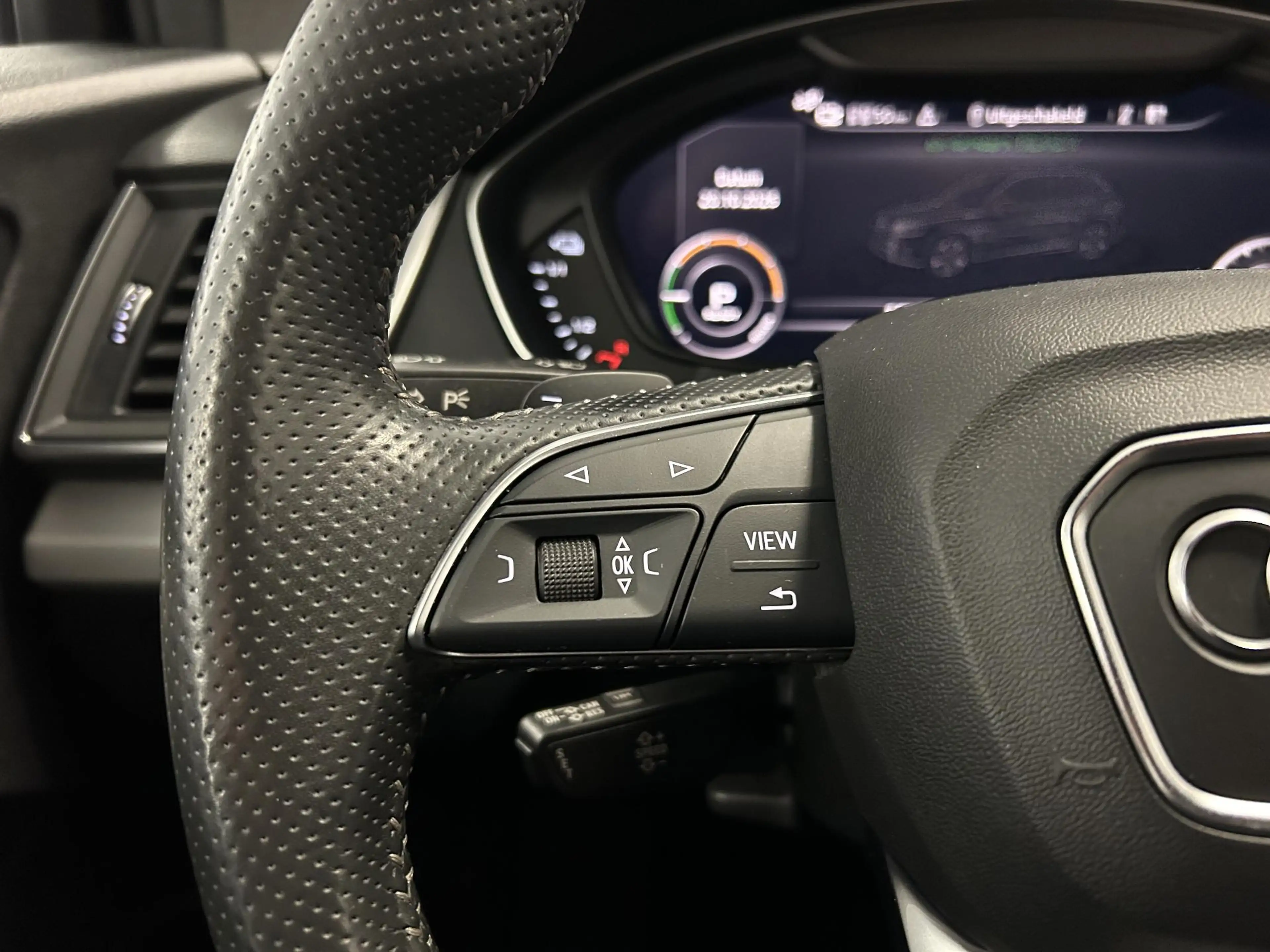 Audi Q5 55 TFSI e quattro S Edition Competition | S-LINE | — photo 24