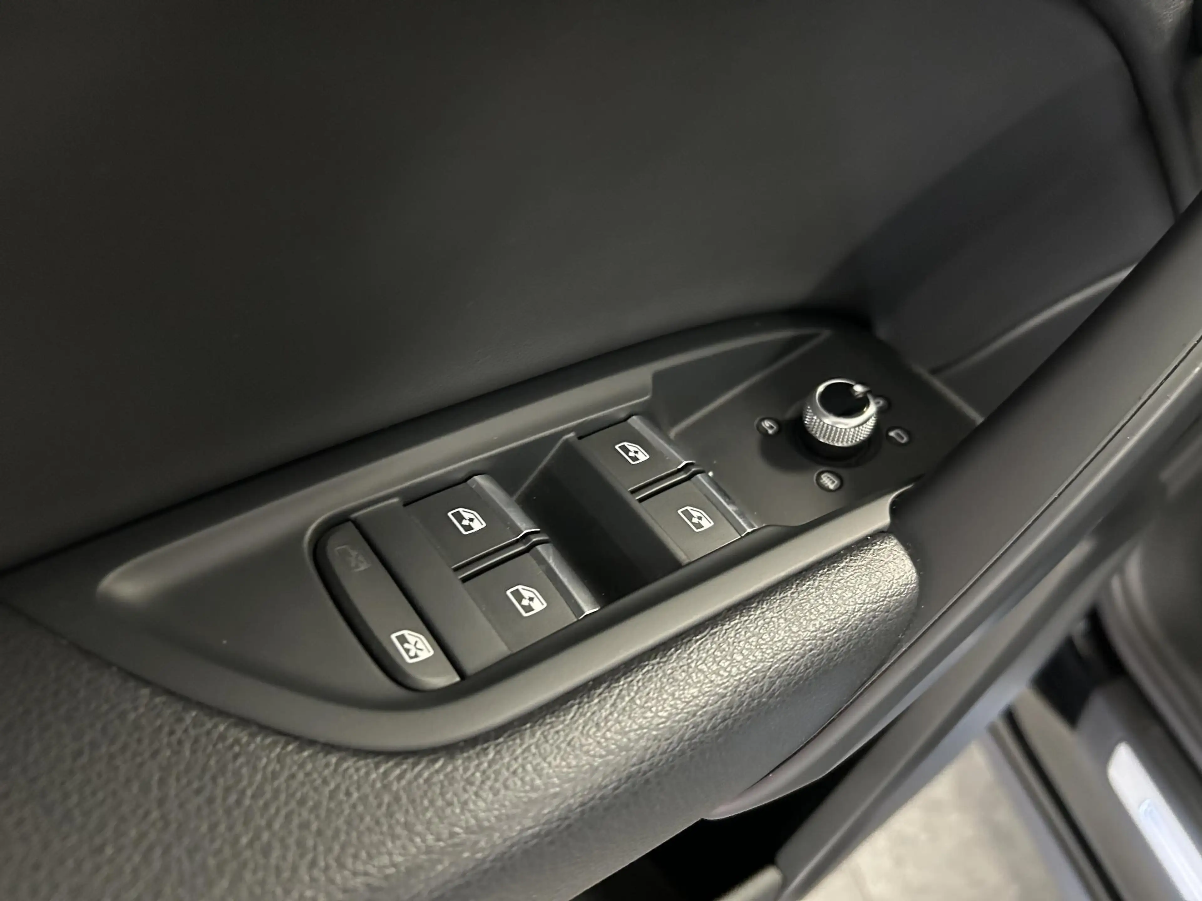 Audi Q5 55 TFSI e quattro S Edition Competition | S-LINE | — photo 23